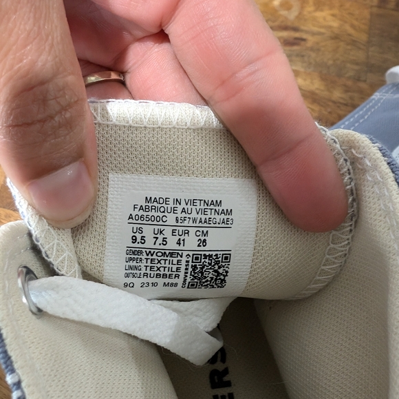 Converse Women Size 9 blue Chuck Taylor All Star Move Hi 568498C New with Box - Picture 4 of 7